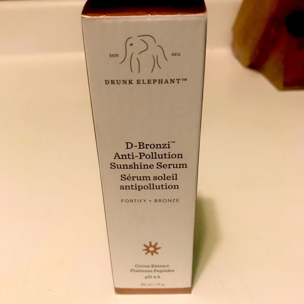 Drunk Elephant D-Bronzi Anti-Pollution Bronzer